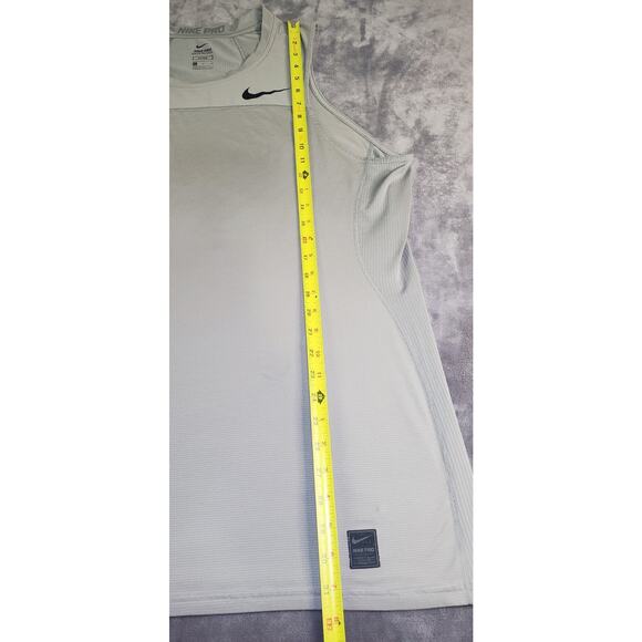 Nike Shirt Mens Sz XL Gray Fitted Hypercool Pro Dri FIT Gym Workout Tank Top C14 - Picture 2 of 9